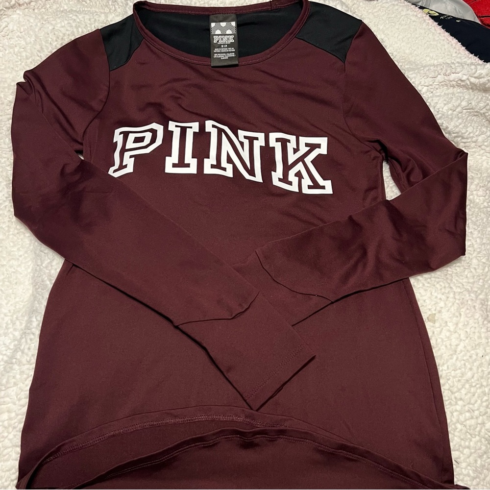 PINK Victoria’s Secret polyester Top w/ holes for thumbs and scoop bottom size S